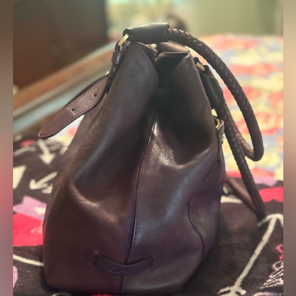 Vintage Cole Haan deep Purple Satchel. 10 1/2” length x 17”width.
Leather. - Picture 4 of 16